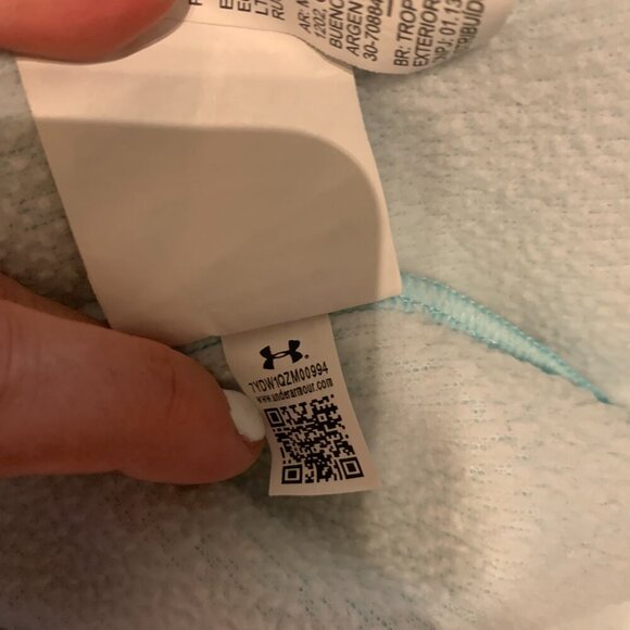 Under Armour Loose Coldgear Storm Hoodie - Picture 6 of 8